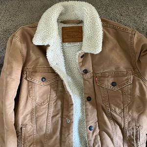 Levi’s Sherpa lined jacket tan canvas outside